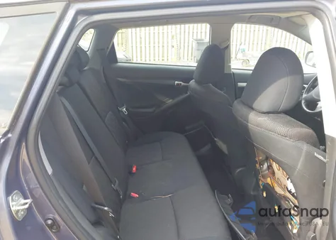 2009 Pontiac Vibe z USA, uszkodzony, nr VIN 5Y2SP67029Z457124